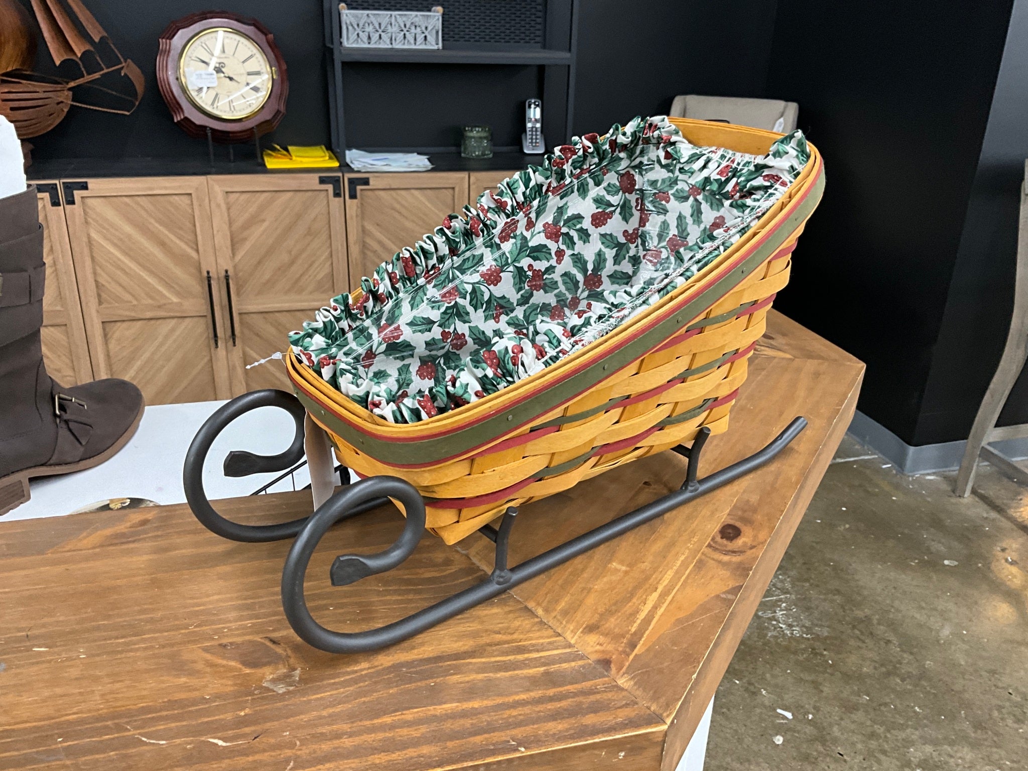 Longaberger Lg. Holiday Sleigh W/ Rails Basket